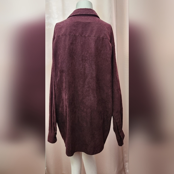 Brandini Button Up - Picture 2 of 3